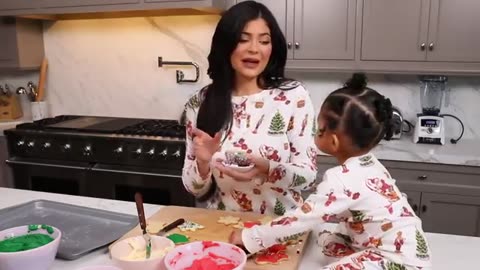 Kylie Jenner_ Christmas Cookies With Stormi