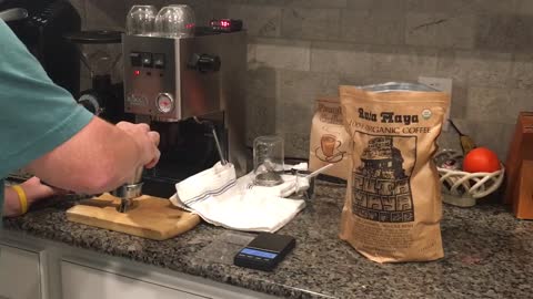 Making Perfect Espresso Cortado on Gaggia Classic Pro