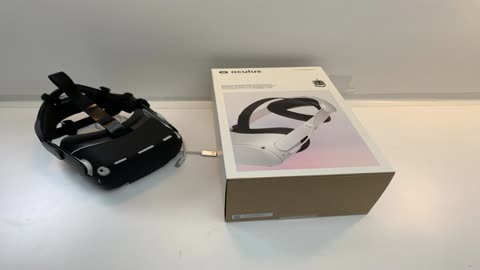 Oculus Quest 2 Elite Strap with 4676 mah Battery & Carrying Case BH# OCFBVRHHSBC MFR# 301-00370-01