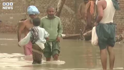 Pakistan appeals for international response to floods