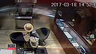 Employee locks Jewel Thief inside