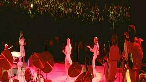 ABBA - Dancing Queen = Live Australia 1977