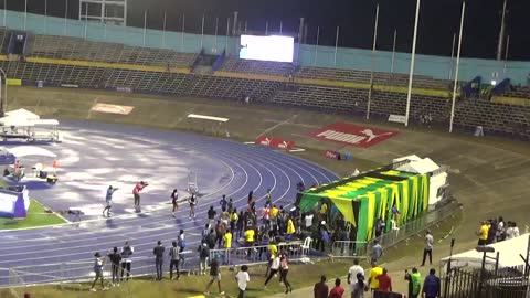 Shericka Jackson wins 200m final 21.55s beating Elaine Thompson+Shelly Ann Fraser-Pryce