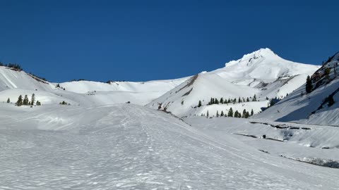 Tallest Mountain in the State of Oregon – White River West Sno Park – Mount Hood – 4K