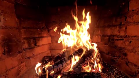 Cozy Fireplace 4K (1 HOURS). Fireplace Ambience with Crackling Fire Sounds. Fireplace Burning 4K