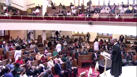 Church Gives Standing Ovation For "The Triumphal Entry Of Ketanji Brown Jackson" On Palm Sunday