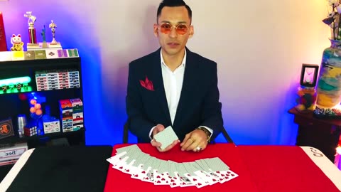 ADVANCED CARD MAGIC TRICKS!! THE DEALING OF A COMPLETE SUIT!!