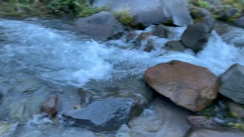 Oregon – Mount Hood – The Beautiful Zig Zag River – 4K