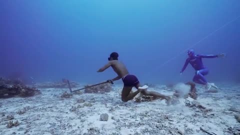 Guillaume Néry's Freediving Expedition with the badjao (PHILIPPINES)