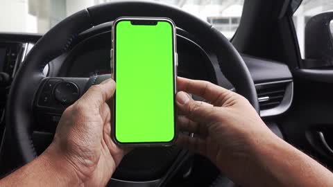 GREEN SCREEN EFFECT - Smartphone In The Car