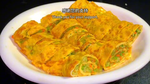 The nutritious broccoli meat Chicken rolls has vegetables, meat and eggs. The picky baby also likes