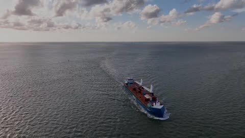 UAL BODEWES Container Ship Houston Ship Channel Passing Texas City Dike