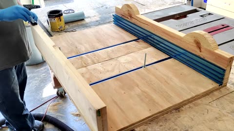 Phatboy Makes An Awesome Cross Cut Sled! Pt 4– Rails and Finish