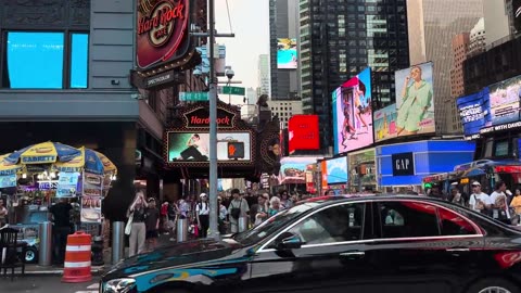 Times Square New York City 4K Walking Tour in Summer 2023 - Midtown Manhattan Walking Tour 4K