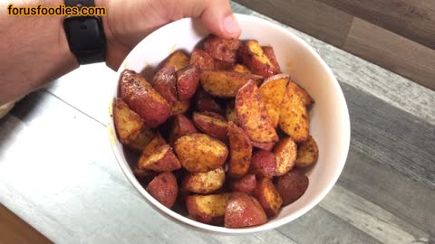 Oven Roasted Seasoned Potatoes / Home Fries - THE BEST EVER