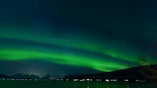 4K Time Lapse Video Of Aurora Borealis