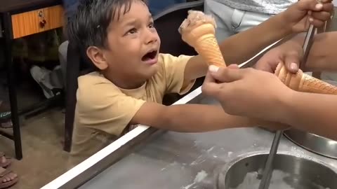 Icecreams prank Heartbreaking moment kid's ice cream falls apart