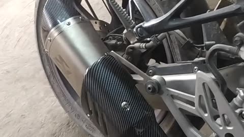 Yamaha r15m exhoust modified | r15m silver