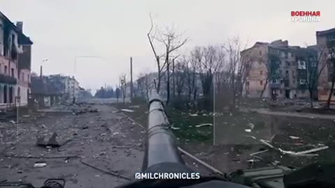 Russian Tanks in Mariupol Ukraine