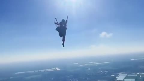 Paragliding|Paragliding video|Paragliding gone wrong