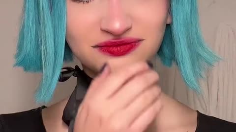 Temperament blue hair