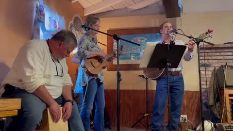 Cracklin Rosie - Scott and Barbara at 4/1/22 La Sierra Open Mic