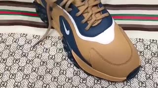 Trending Video - Tie the Shoeslace