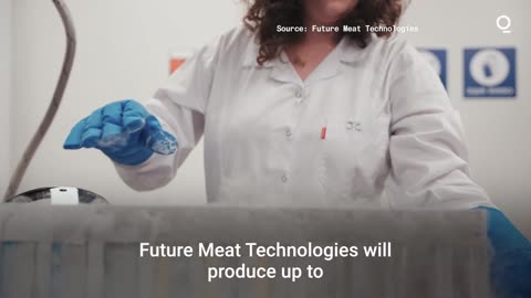 La carne coltivata in bioreattori è già arrivata da tempo nei ristoranti americani DOCUMENTARIO in America è già in vendita ed è legale la carne sintetica come pure in Israele oltre il latte sintetico l'hanno approvato le autorità competenti