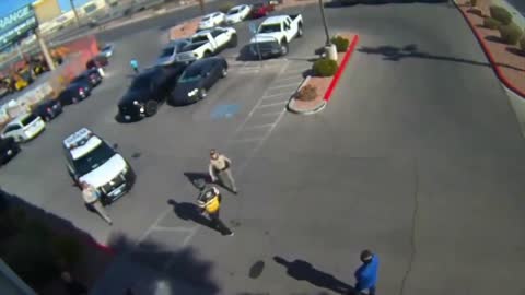 Man Tries to Rob And Got Shot By Everyone