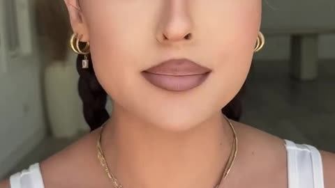 Latina Baddie Makeup