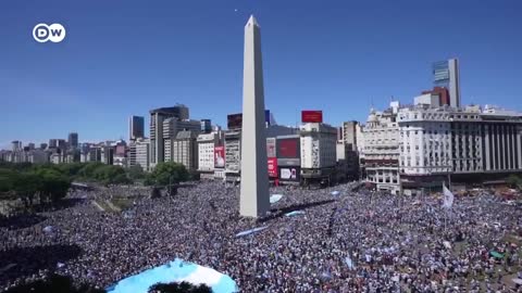 Argentina fans celebrate World Cup victory DW News