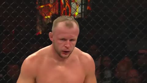 Alexander Shlemenko (Russia) VS Viscardi Andrade (Brazil)