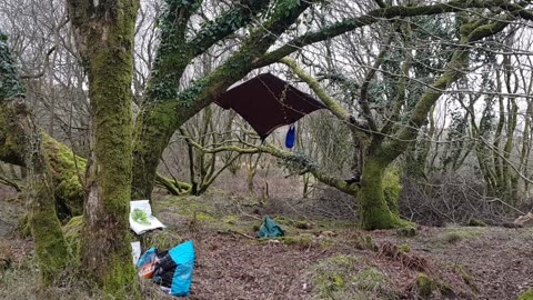 Unattaching the ridgeline on the tarp. 26th March 2023