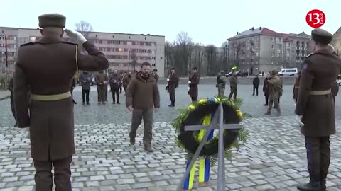 Volodymyr Zelenskiy visits city of Lviv - fallen soldiers commemorated