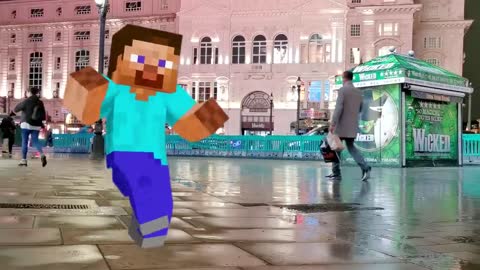 Minecraft Funny Dancing at Night in Plaza