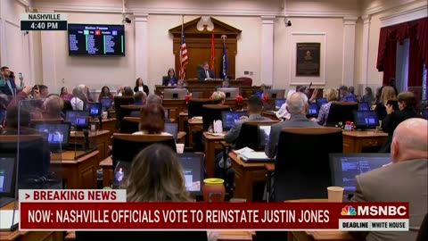 Nashville Council votes to reinstate Justin Jones 36-0