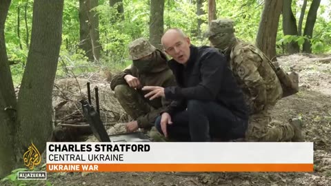 Ukrainian drone enthusiasts train troops repel Russian attacks
