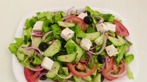 Greek Salad recipe// Full healthy salad