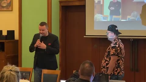 Jindřich Rajchl hostem občanského setkání společenství ČES - Čest svoboda respekt