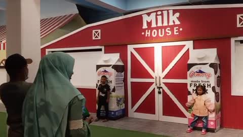 Milk museum cimory prigen yogyakarta
