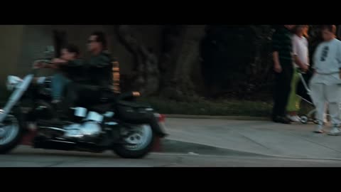 Truck-chase scene | Terminator 2 [Remastered]