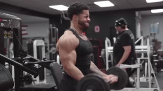 A DAY IN THE LIFE OF A BODYBUILDER
