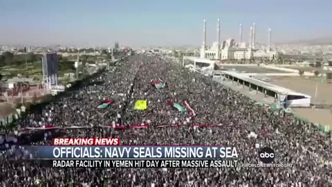 Urgent search underway for 2 missing Navy SEALs