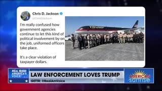 Law Enforcement LOVE Trump ..... & Democrats HATE It