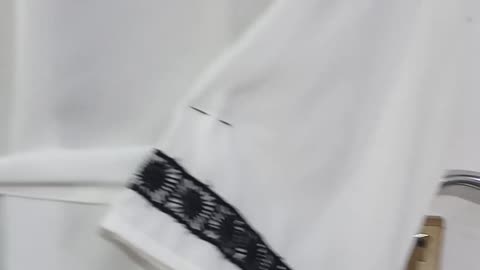 New stylish abaya white abaya with lace
