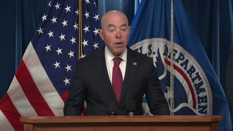 DHS secretary gives update on lifting of Title 42