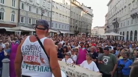 Proteste a Trieste del 23-07-2021 contro dittatura sanitaria, parte 2. Covid creato per i vaccini
