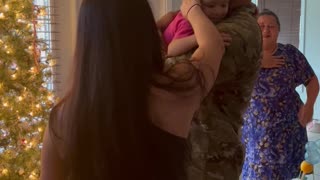 Military Man Surprises His Family