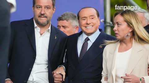 Il programma politico di Giorgia Meloni.Cosa cambierà col centrodestra in Italia al governo? NIENTE...faranno promesse che non manterranno come tutti quelli venuti prima che tanto sono tutti schiavi,servi e pupazzi dei loro padroni