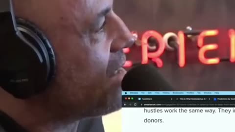 Joe Rogan & Dave Portnoy Discuss Charities And How Most Of Them Are Scams. #jre #jreclips #joerogan